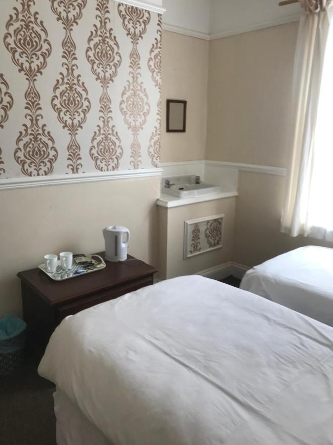 Bensons Guesthouse Southend-on-Sea Extérieur photo